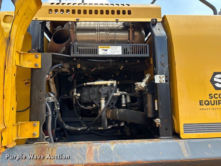 image for item EN5576 2015 Kobelco SK350LC-9E excavator