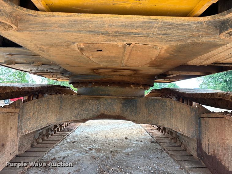 image for item EN5576 2015 Kobelco SK350LC-9E excavator