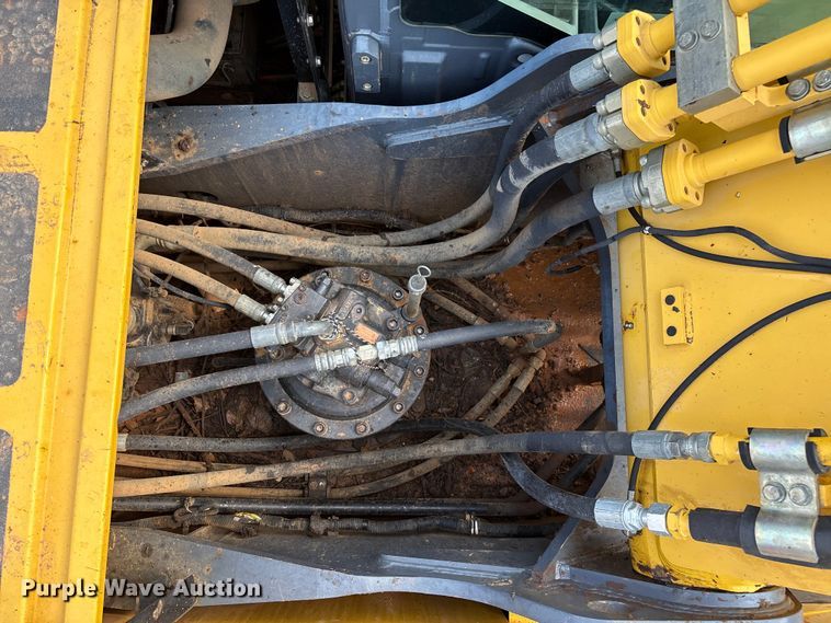 image for item EN5576 2015 Kobelco SK350LC-9E excavator