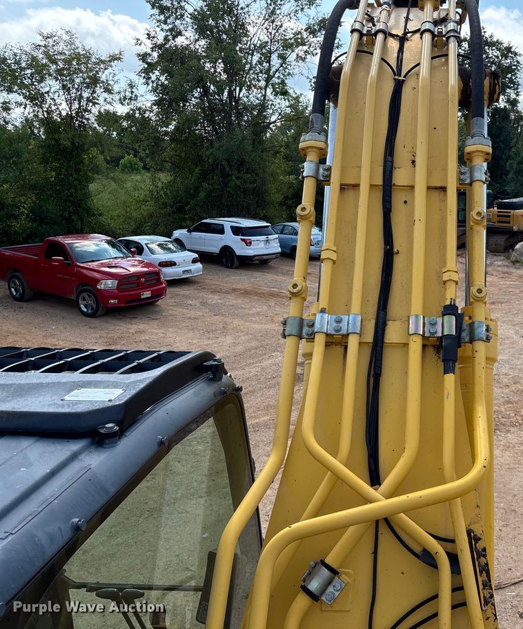 image for item EN5576 2015 Kobelco SK350LC-9E excavator