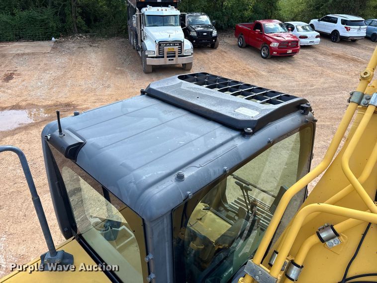 image for item EN5576 2015 Kobelco SK350LC-9E excavator