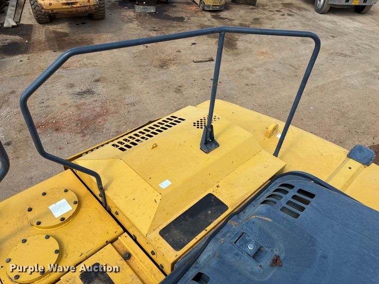 image for item EN5576 2015 Kobelco SK350LC-9E excavator