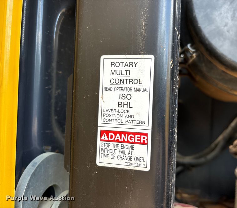 image for item EN5576 2015 Kobelco SK350LC-9E excavator