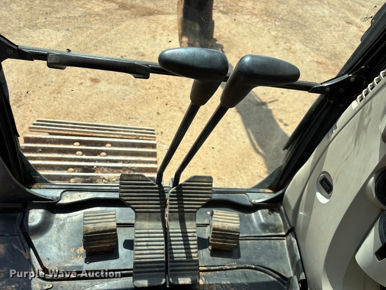 image for item EN5576 2015 Kobelco SK350LC-9E excavator