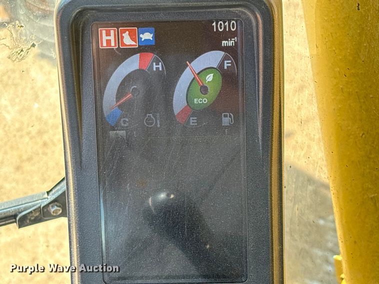 image for item EN5576 2015 Kobelco SK350LC-9E excavator