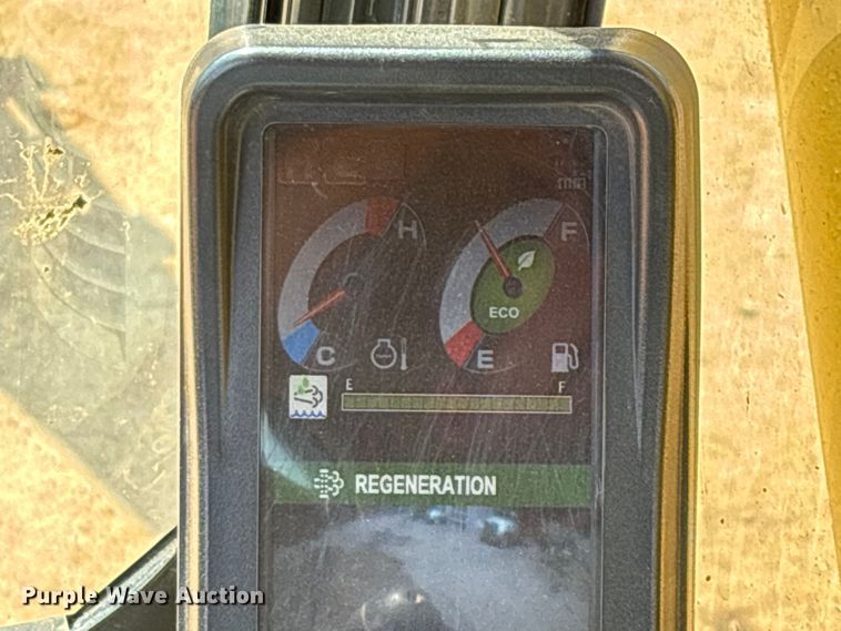 image for item EN5576 2015 Kobelco SK350LC-9E excavator