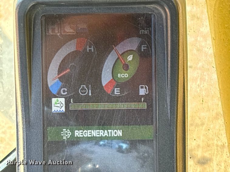 image for item EN5576 2015 Kobelco SK350LC-9E excavator