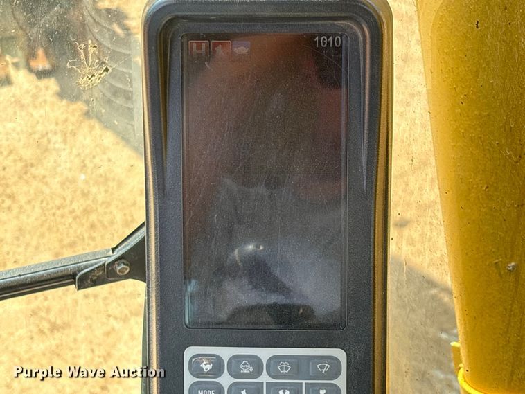 image for item EN5576 2015 Kobelco SK350LC-9E excavator