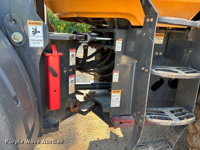 image for item EN5577 2018 Case 521G wheel loader