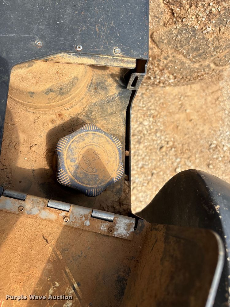 image for item EN5577 2018 Case 521G wheel loader