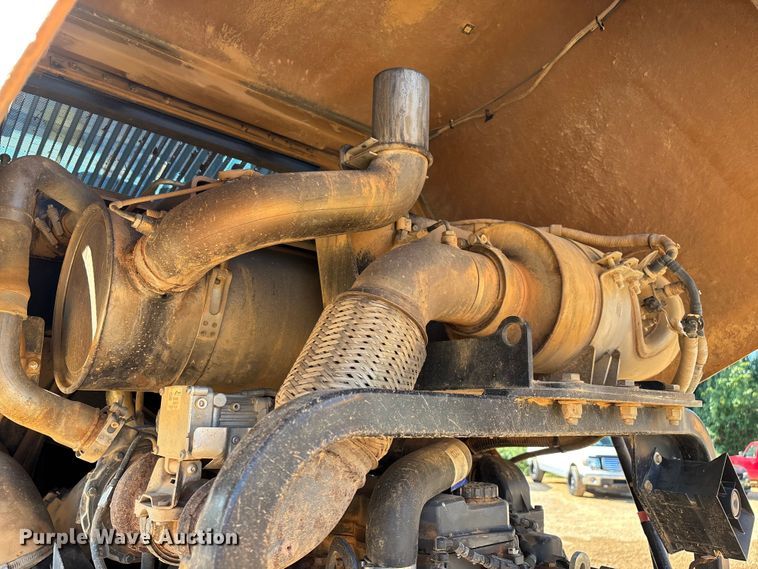 image for item EN5577 2018 Case 521G wheel loader