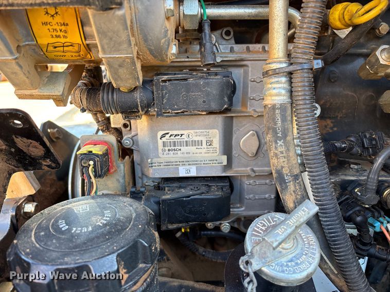 image for item EN5577 2018 Case 521G wheel loader