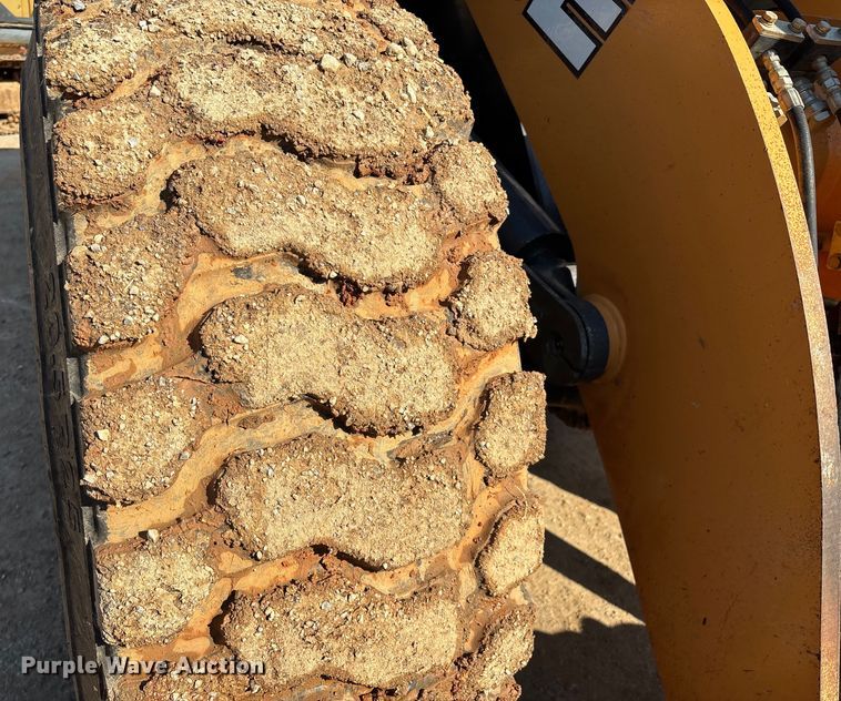 image for item EN5577 2018 Case 521G wheel loader