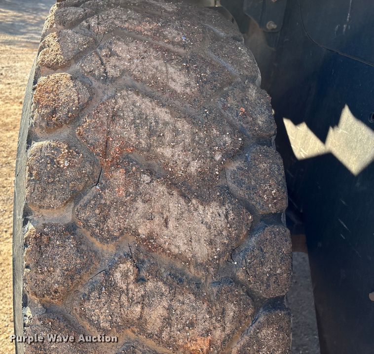 image for item EN5577 2018 Case 521G wheel loader