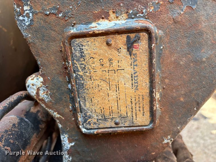 image for item EN5578 2015 Case 621F wheel loader