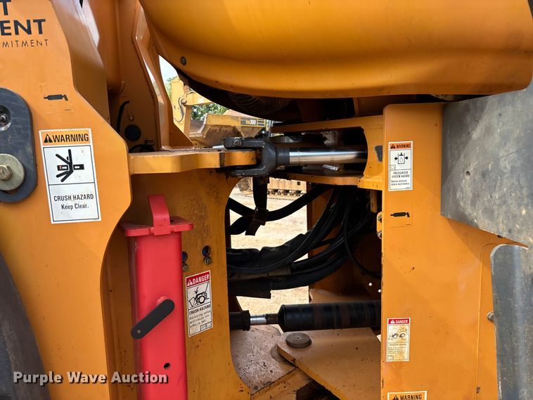 image for item EN5578 2015 Case 621F wheel loader