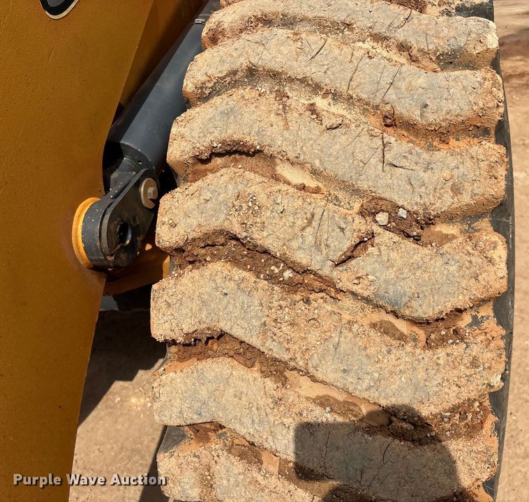 image for item EN5578 2015 Case 621F wheel loader