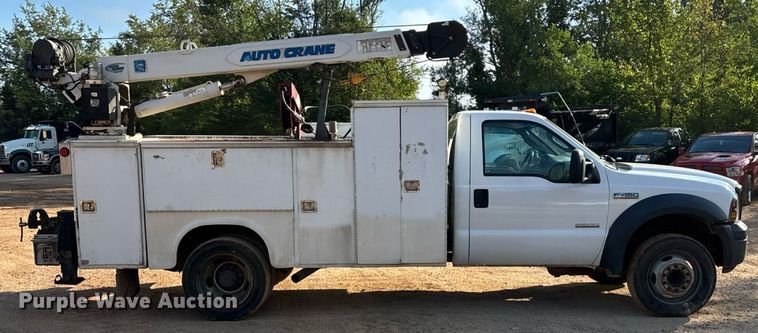 image for item EN5580 2006 Ford F450 Super Duty utility / service truck