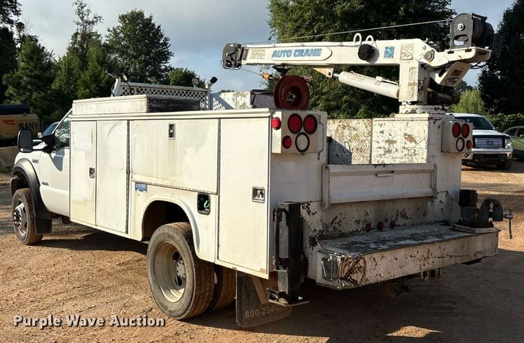 image for item EN5580 2006 Ford F450 Super Duty utility / service truck