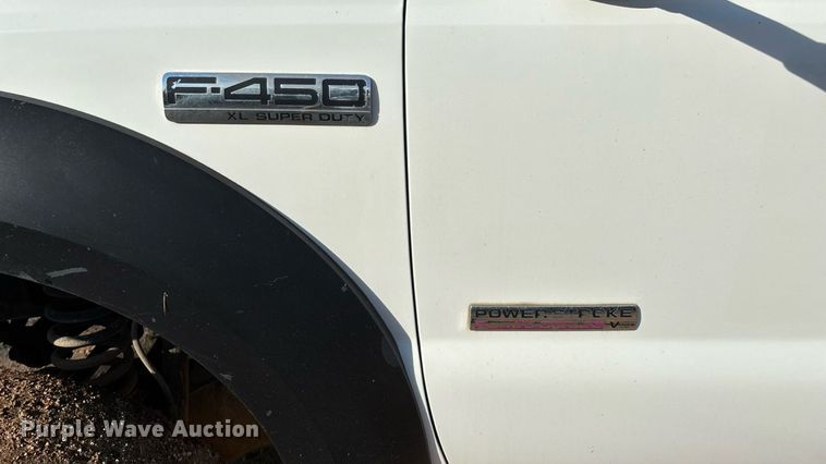 image for item EN5580 2006 Ford F450 Super Duty utility / service truck