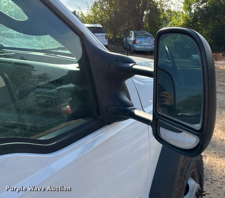 image for item EN5580 2006 Ford F450 Super Duty utility / service truck