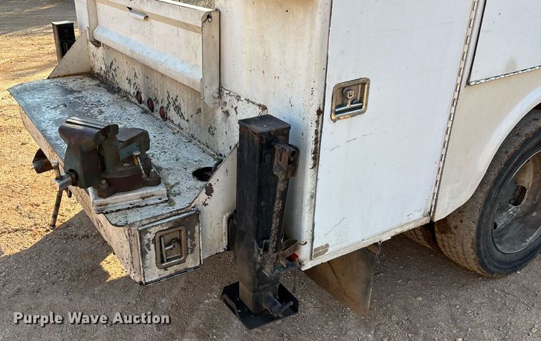 image for item EN5580 2006 Ford F450 Super Duty utility / service truck