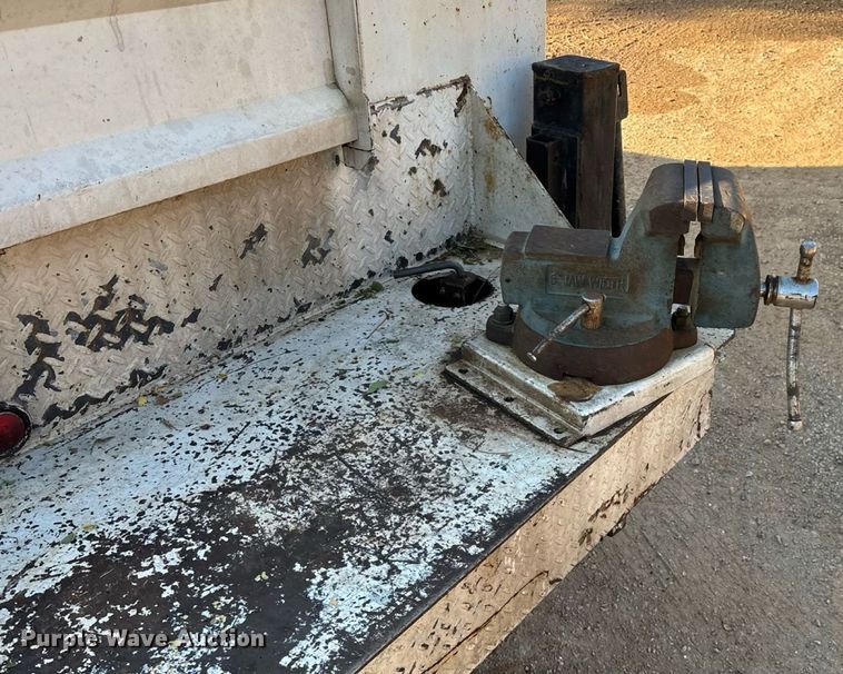 image for item EN5580 2006 Ford F450 Super Duty utility / service truck