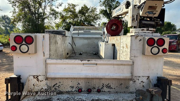 image for item EN5580 2006 Ford F450 Super Duty utility / service truck