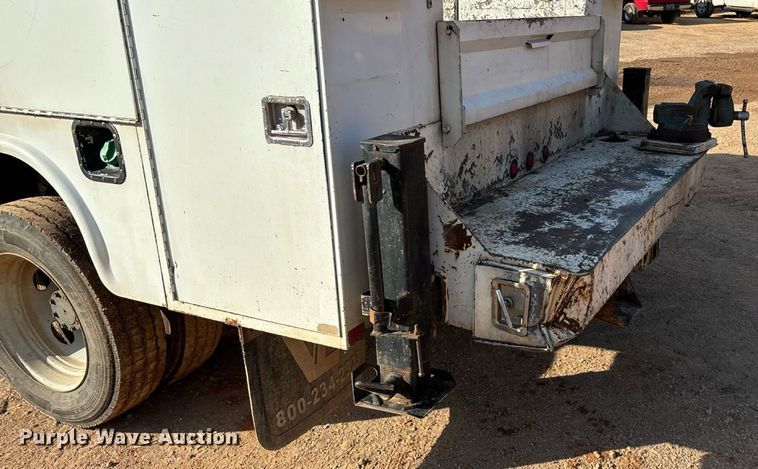 image for item EN5580 2006 Ford F450 Super Duty utility / service truck