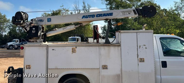 image for item EN5580 2006 Ford F450 Super Duty utility / service truck