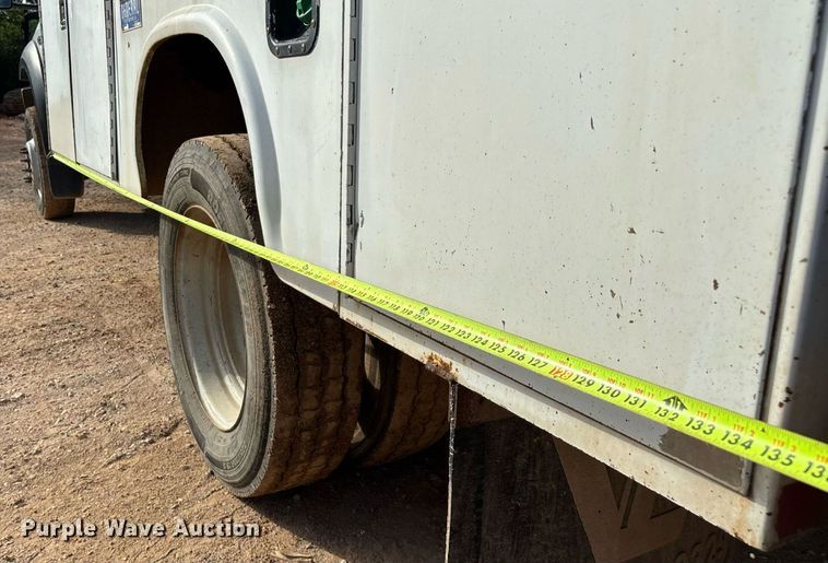 image for item EN5580 2006 Ford F450 Super Duty utility / service truck