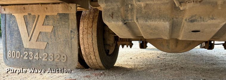 image for item EN5580 2006 Ford F450 Super Duty utility / service truck