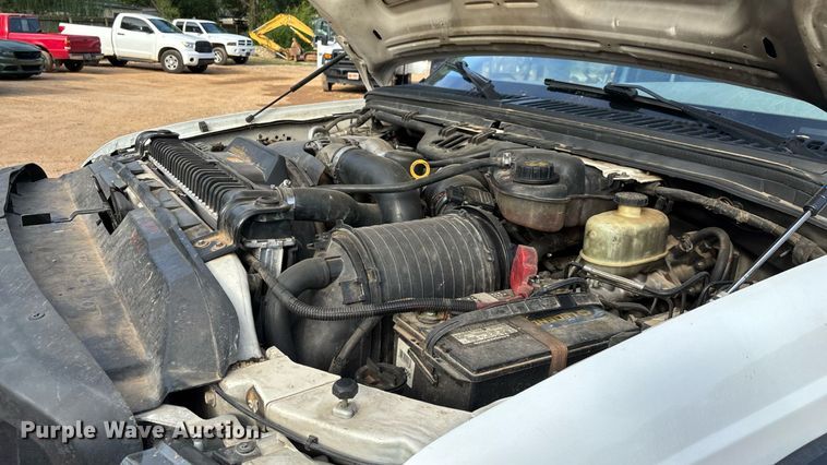 image for item EN5580 2006 Ford F450 Super Duty utility / service truck