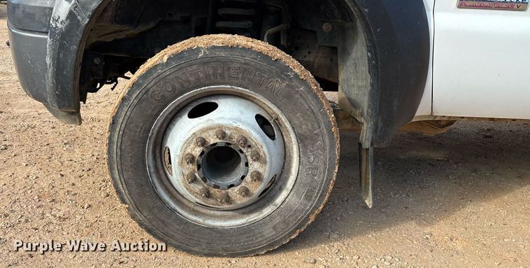 image for item EN5580 2006 Ford F450 Super Duty utility / service truck