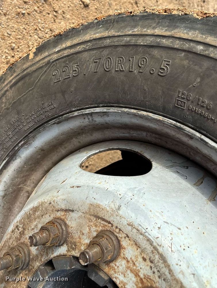 image for item EN5580 2006 Ford F450 Super Duty utility / service truck