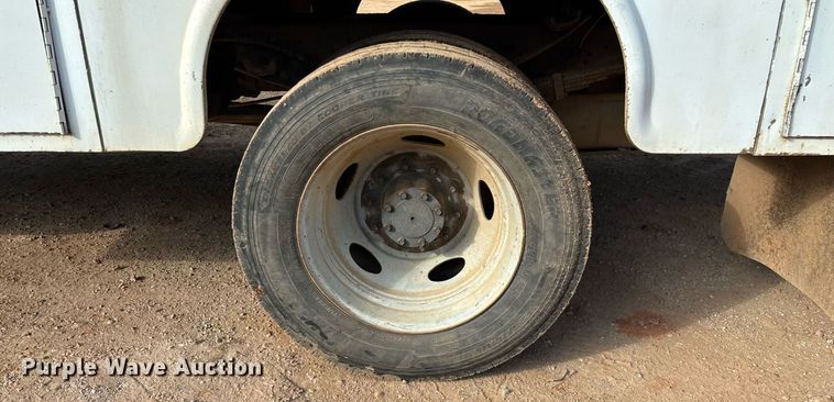 image for item EN5580 2006 Ford F450 Super Duty utility / service truck