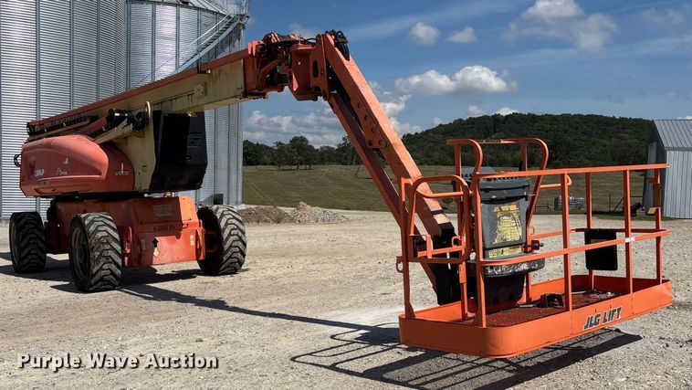image for item EN5581 JLG 1250AJP boom lift