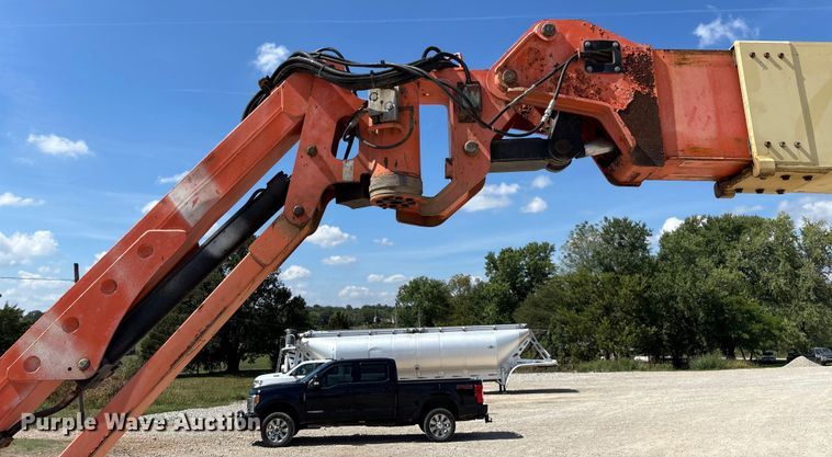 image for item EN5581 JLG 1250AJP boom lift