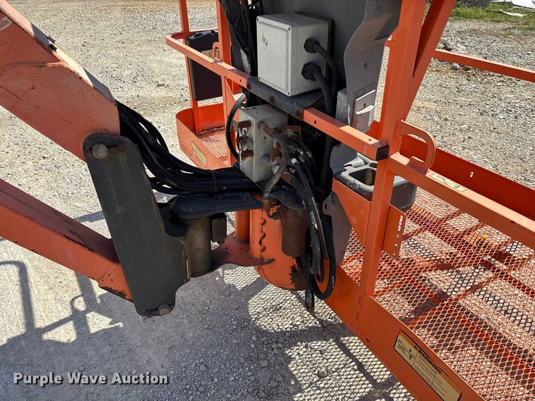 image for item EN5581 JLG 1250AJP boom lift