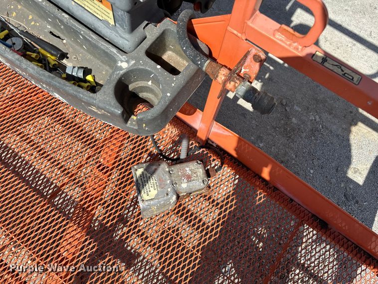 image for item EN5581 JLG 1250AJP boom lift