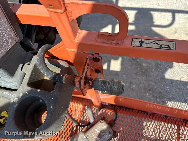 image for item EN5581 JLG 1250AJP boom lift