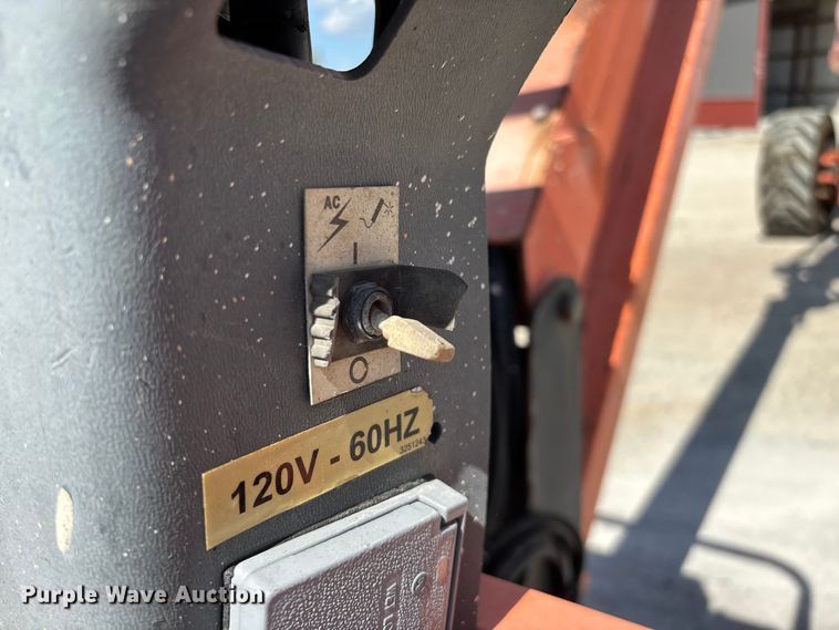 image for item EN5581 JLG 1250AJP boom lift