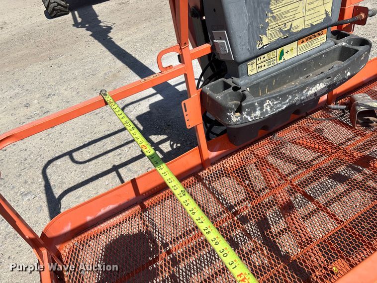 image for item EN5581 JLG 1250AJP boom lift