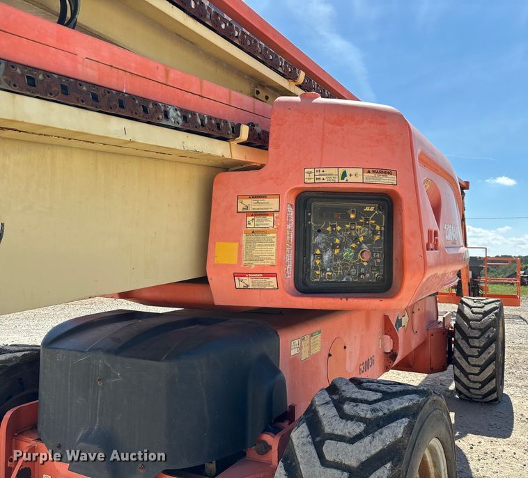image for item EN5581 JLG 1250AJP boom lift