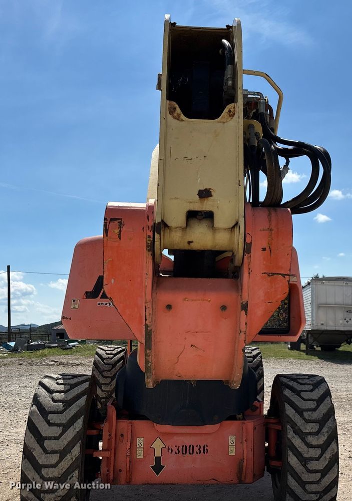 image for item EN5581 JLG 1250AJP boom lift