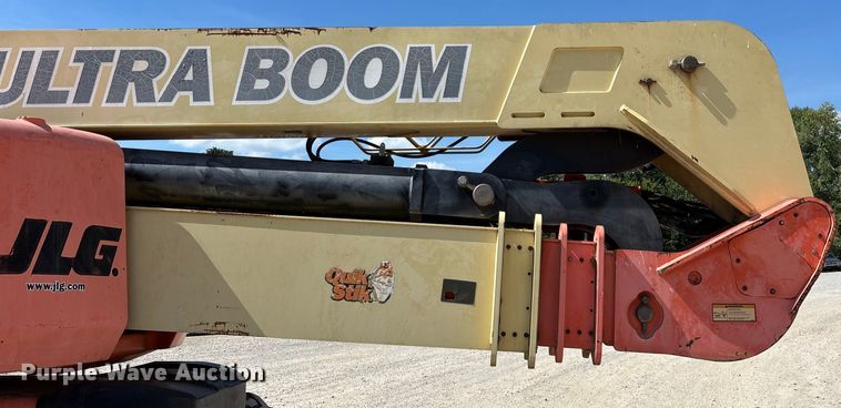 image for item EN5581 JLG 1250AJP boom lift