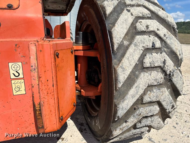 image for item EN5581 JLG 1250AJP boom lift