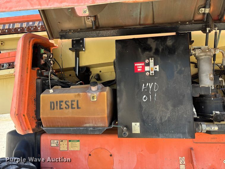 image for item EN5581 JLG 1250AJP boom lift