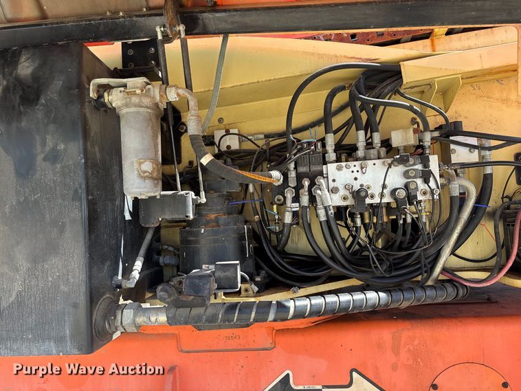 image for item EN5581 JLG 1250AJP boom lift