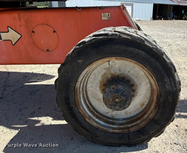 image for item EN5581 JLG 1250AJP boom lift